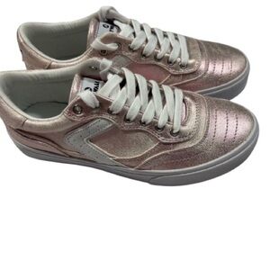 Airwalk Pink Metal Slip On Low Top Shoes NIB Size 6.5 & 7
